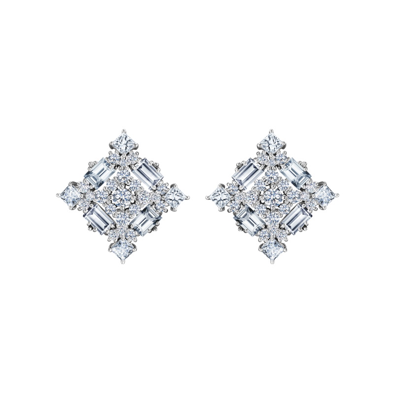 Серьги-пусеты с бриллиантами