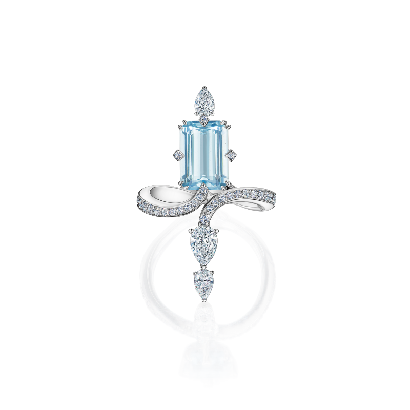 Кольцо с аквамарином и бриллиантами