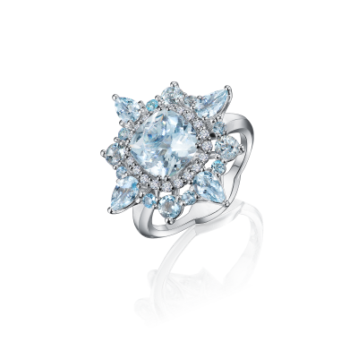 Кольцо с аквамаринами и бриллиантами